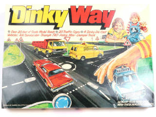 Lot 344 - DINKY TOYS (GB) (1)