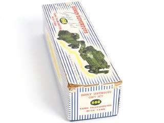 Lot 334 - DINKY TOYS (GB) (1)