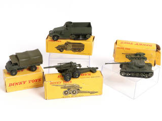 Lot 379 - DINKY TOYS (FRANCE) (4)
