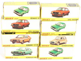 Lot 384 - DINKY TOYS (FRANCE) (9)