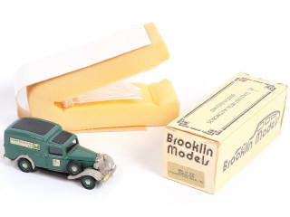 Lot 153 - BROOKLIN MODELS (GB) (1)