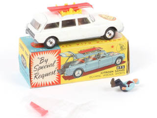 Lot 160 - CORGI TOYS (GB) (1)