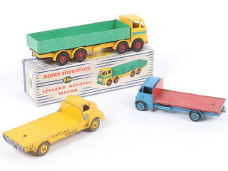 Lot 339 - DINKY TOYS (GB) (3)