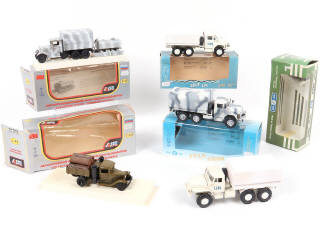 Lot 99 - DIVERS (URSS) (5)