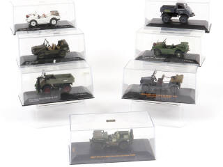 Lot 51 - DIVERS (7)