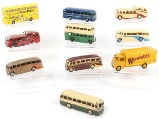 Lot 350 - DINKY TOYS (GB) (10)