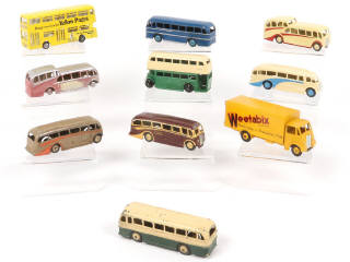 Lot 350 - DINKY TOYS (GB) (10)