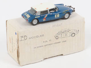Lot 304 - D.M. MODELES (FRANCE) (1)