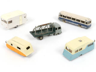 Lot 355 - DINKY TOYS (5)