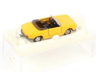 Lot 263 - MAJORETTE (FRANCE) (1)