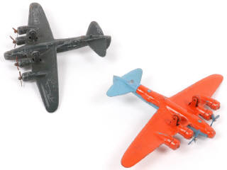 Lot 104 - TEKNO (DANEMARK) (2)