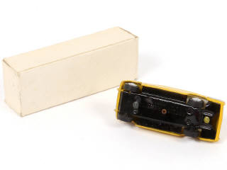 Lot 305 - NICKYTOYS (INDE) (1)