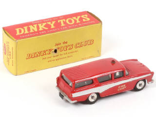 Lot 326 - DINKY TOYS (GB) (1)