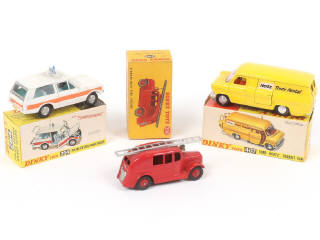 Lot 338 - DINKY TOYS (GB) (3)