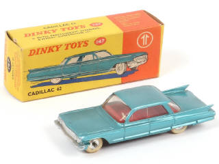 Lot 322 - DINKY TOYS (GB) (1)