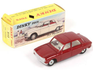 Lot 309 - DINKY TOYS (FRANCE) (1)