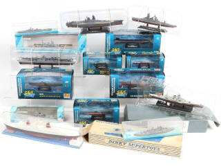 Lot 87 - DIVERS (15)