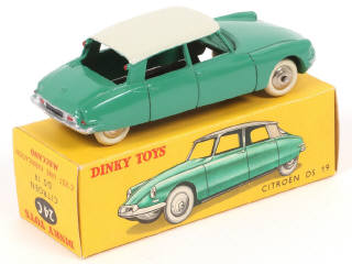 Lot 248 - DINKY TOYS (FRANCE) (1)