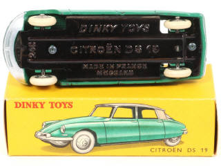 Lot 248 - DINKY TOYS (FRANCE) (1)
