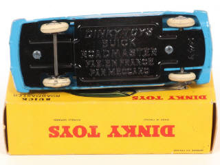 Lot 252 - DINKY TOYS (FRANCE) (1)