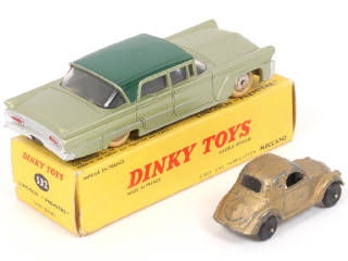 Lot 284 - DINKY TOYS (FRANCE) (2)