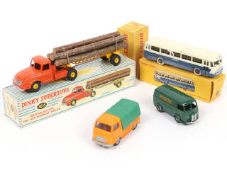 Lot 298 - DINKY TOYS (FRANCE) (4)