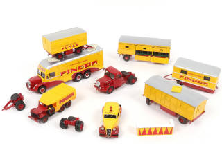 Lot 71 - DIVERS (11)