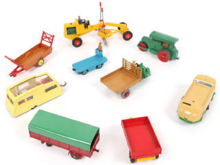 Lot 238 - DINKY TOYS (9)