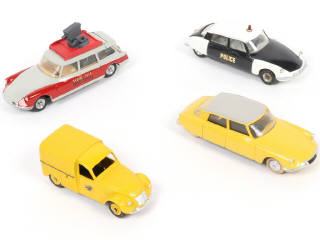 Lot 299 - DINKY TOYS (FRANCE) (4)