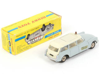 Lot 258 - DINKY TOYS (FRANCE) (1)