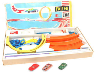 Lot 3 - FALLER 'HO' (ALLEMAGNE) (3)