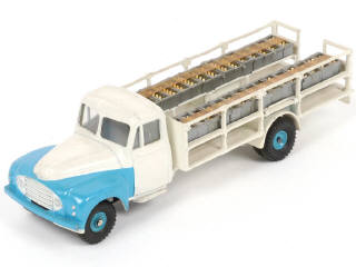 Lot 269 - DINKY TOYS (FRANCE) (1)