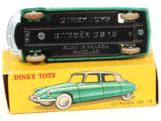 Lot 249 - DINKY TOYS (FRANCE) (1)