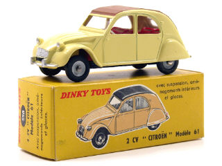 Lot 779 - DINKY TOYS FRANCE (1)