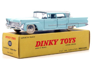 Lot 759 - DINKY TOYS FRANCE (1)