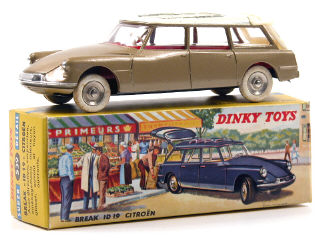 Lot 782 - DINKY TOYS FRANCE (1)