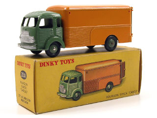 Lot 806 - DINKY TOYS FRANCE (1)