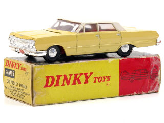 Lot 448 - DINKY TOYS GB (1)