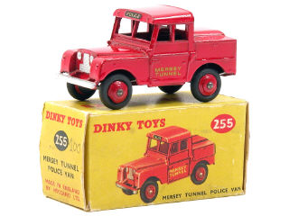 Lot 432 - DINKY TOYS GB (1)