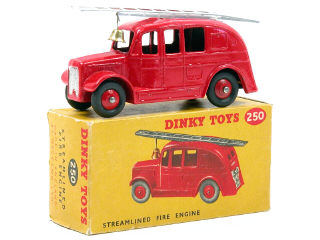 Lot 551 - DINKY TOYS GB (1)