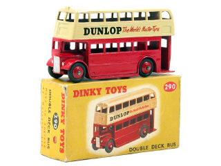Lot 560 - DINKY TOYS GB (1)