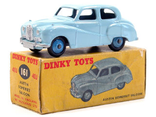 Lot 333 - DINKY TOYS GB (1)