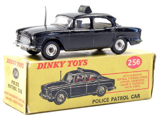 Lot 434 - DINKY TOYS GB (1)