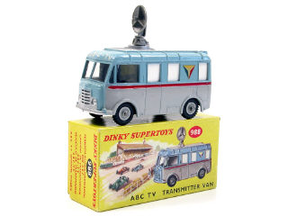 Lot 638 - DINKY TOYS GB (1)