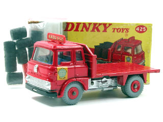 Lot 646 - DINKY TOYS GB (1)