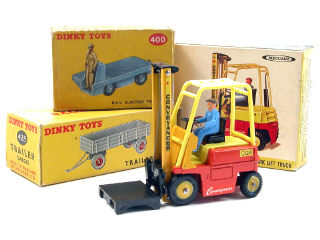 Lot 680 - DINKY TOYS GB (3)