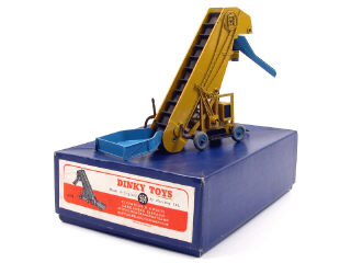 Lot 629 - DINKY TOYS GB (1)