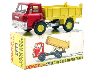 Lot 660 - DINKY TOYS GB (1)