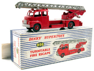Lot 597 - DINKY TOYS GB (1)