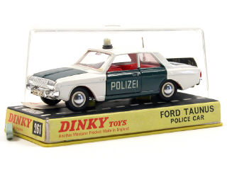 Lot 444 - DINKY TOYS GB (1)